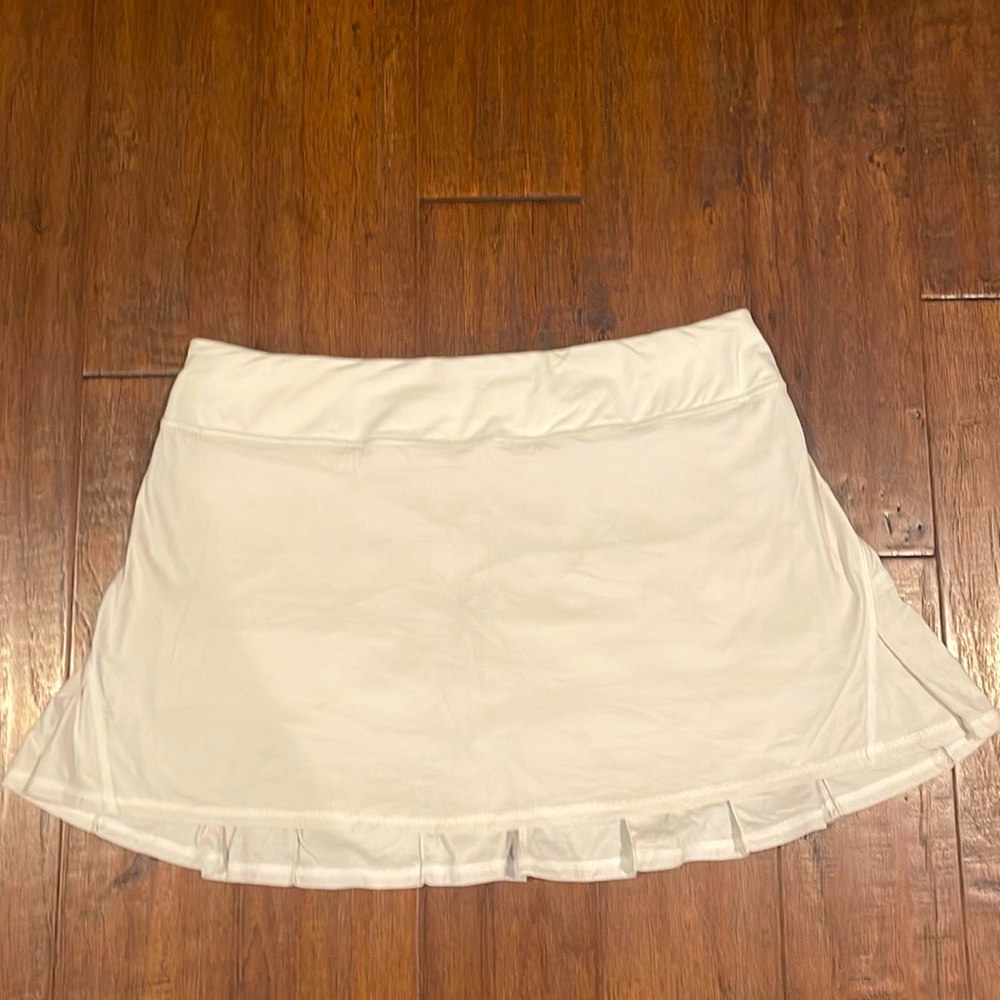 Lululemon, Pace Setter Skirt, size 10 tall, white